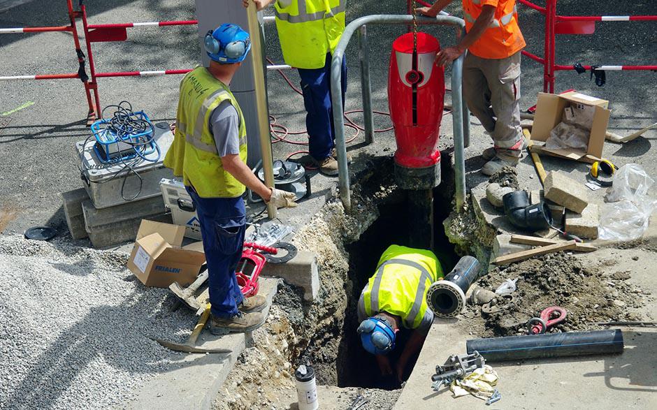 comment déboucher canalisation Magny-les-Hameaux